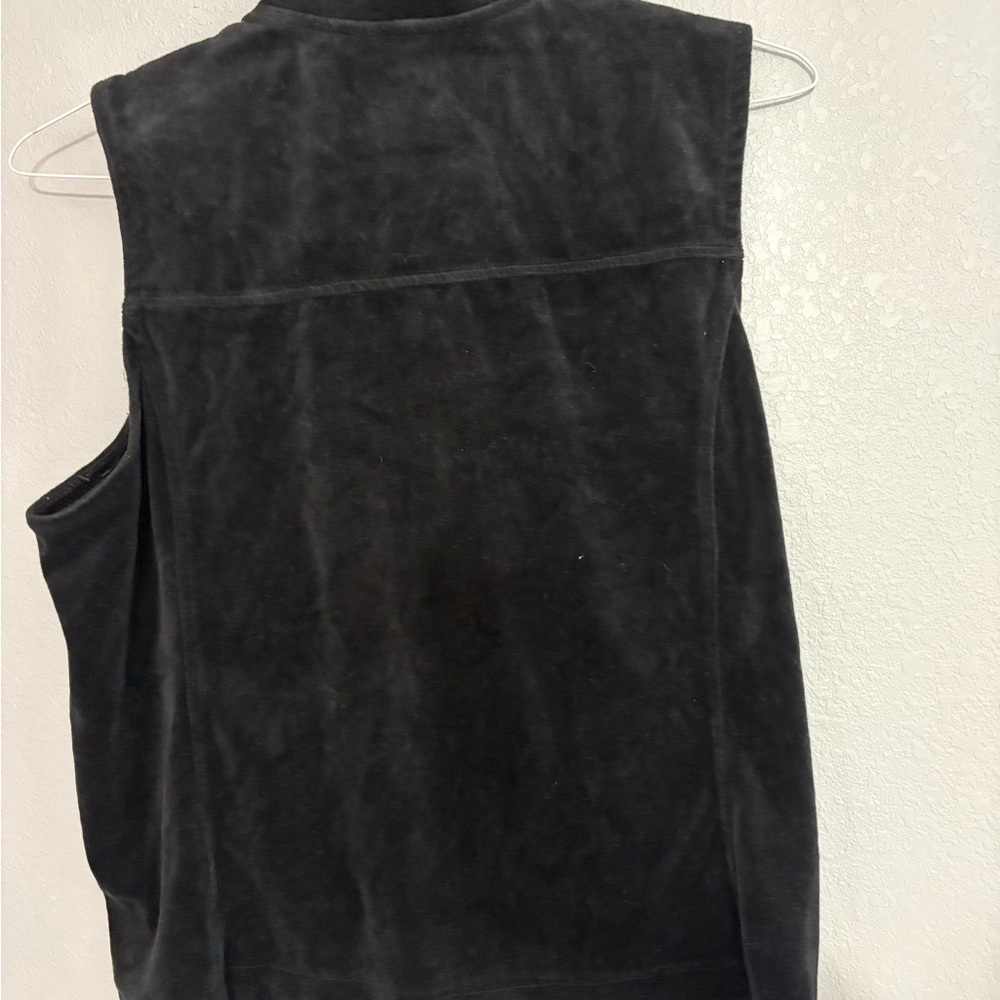 White Stag Sleek Black Vest - Picture 2 of 3